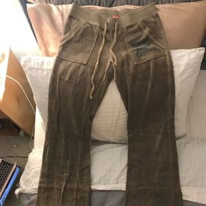 Juicy Couture Velour Bootcut Pant; size P/XS